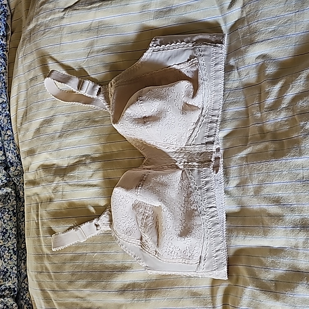 Beige/Nude Bra